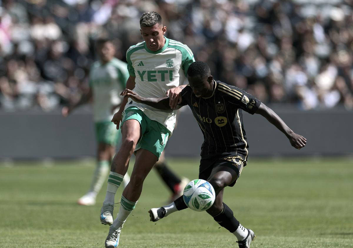 关于尤文图斯客场胜利，主帅强调进攻手法的信息